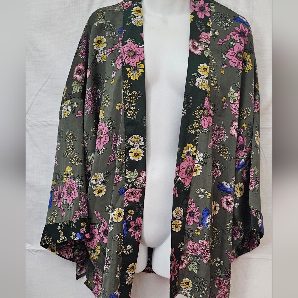 Sandy & Sid Kimono Large